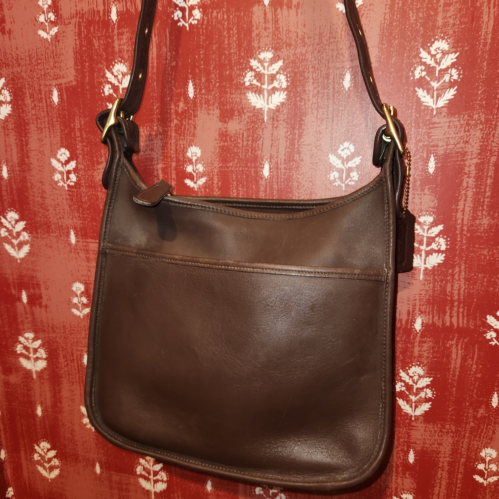Vintage 1996 Coach Legacy Zip Bag